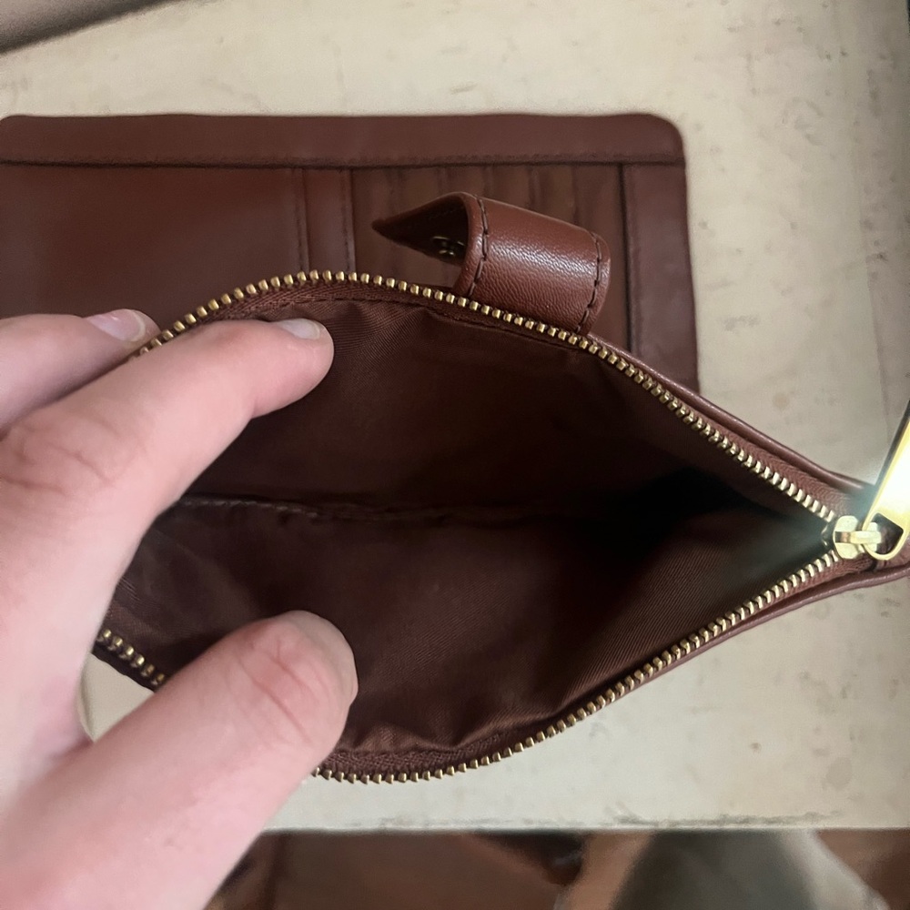 Fossil Emory Wallet - Picture 4 of 6